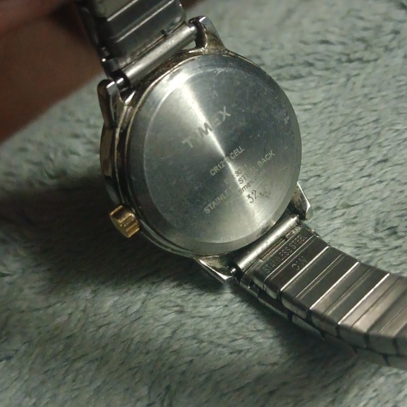 Timex ladies watch - Picture 2 of 2